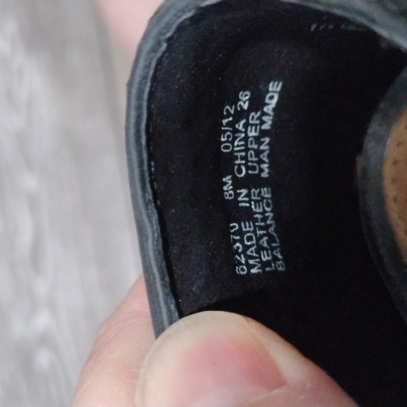 Clarks Artisan black leather zip ankle boots. Size 8. Mint condition - Picture 8 of 12